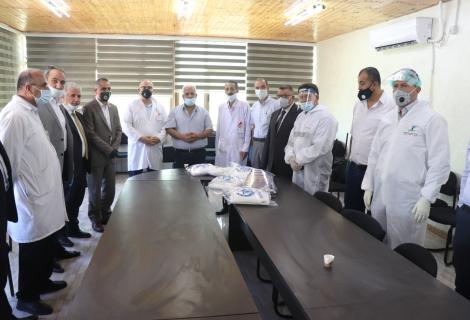 (This photo is photo of Hebron Government Hospital (Princess Alia) in Hebron Governorate. It includes representatives of AAP, Hebron Governorate, Palestinian ministry of Health, civil and health organizations during delivery of personal protective equipment and medical masks provided by AAP to respond to the needs of health workers in the department of emergency in the hospital)
