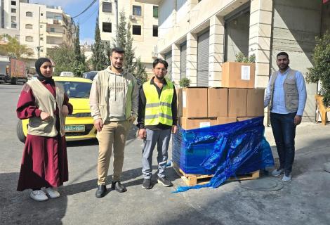 Food parcel distribution