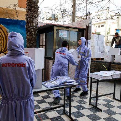 Number of young  participate in distributing  food parcels and preventive hygiene kits on  families headed by women in border areas of the Easter borders of Rafah and Khan Younis as a part of ActionAid Palestine ‘s response  to Combat COVID-19 in Gaza Strip.