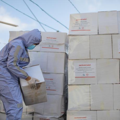 -	Youth Members from of preparedness and response committees are distributing hygiene and food parcels to the targeted families in areas of Rafah and khan Younis in Gaza Strip through AAP’s  response to the  spread  of COVID-19 -Gaza Strip-Palestine Copy Rights for ActionAid Palestine 