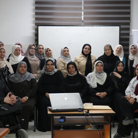 المجموعات النسائية